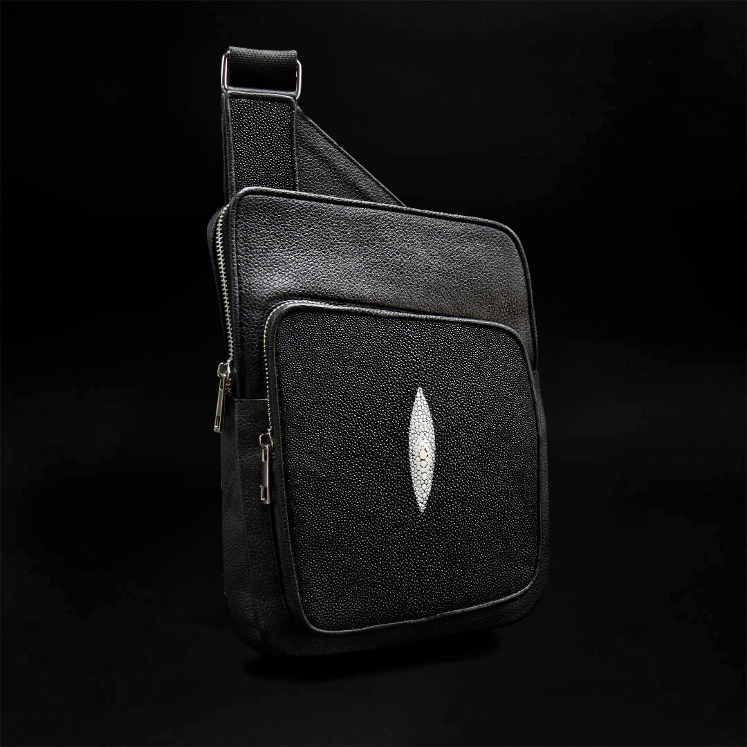 Pechera de Piel de Mantarraya BL 701