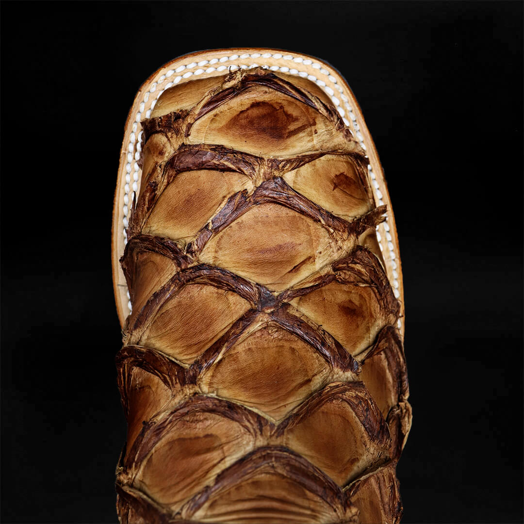 Bota Bulldog de Pescado Coñac Nobuck CH603