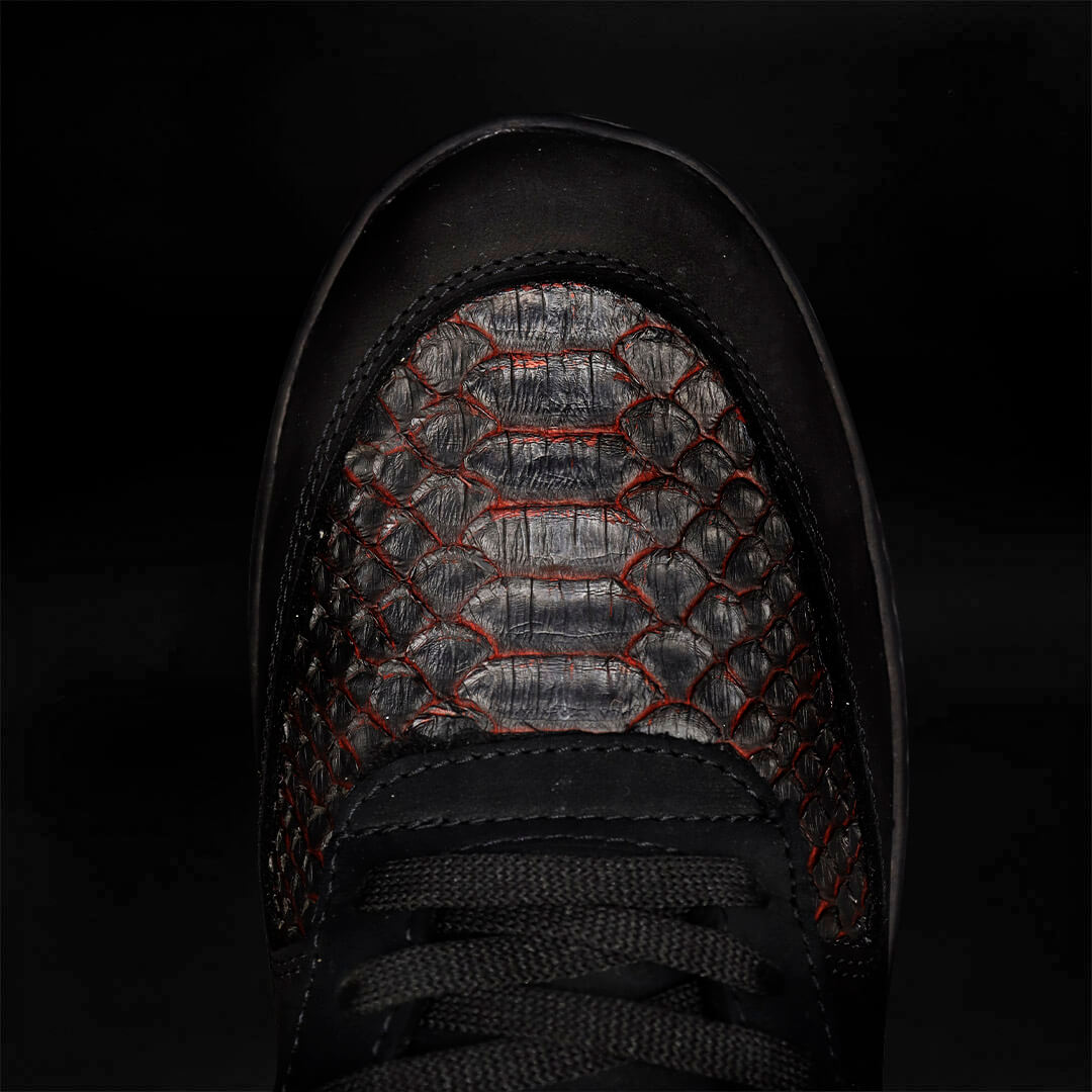 Tenis F2 de Pitón Negro-Rojo TH104