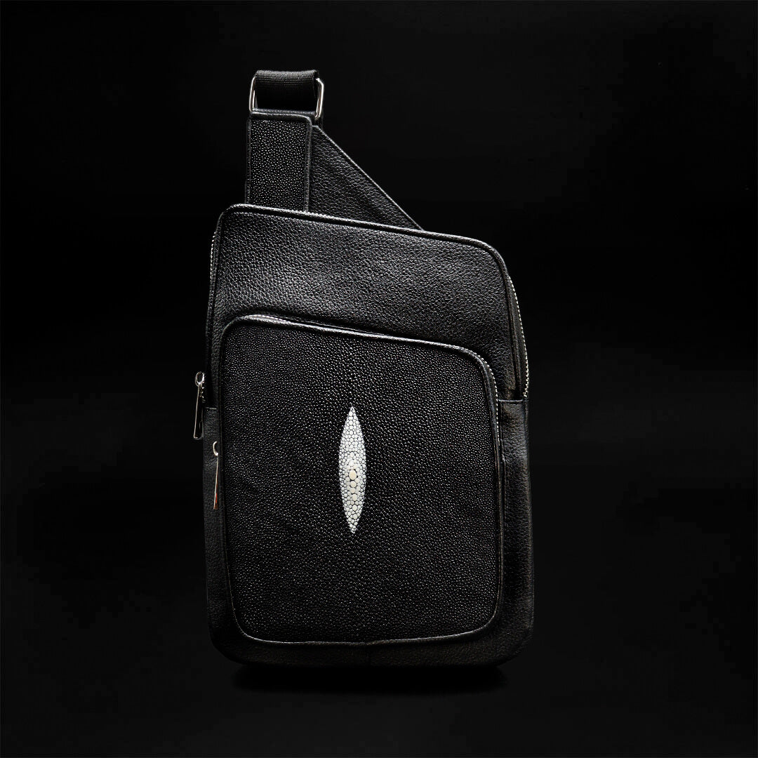 Pechera de Piel de Mantarraya BL 701