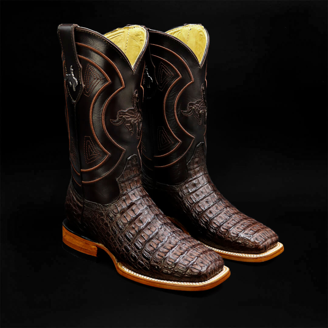 Bota Bulldog de Cocodrilo Tabaco CH203 – El Chavalo Boots