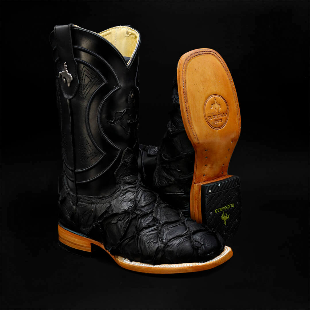 Bota Bulldog de Pescado Negro Nobuck CH601