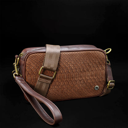 Sobaquera de Piel de Pitón Tabaco BL303